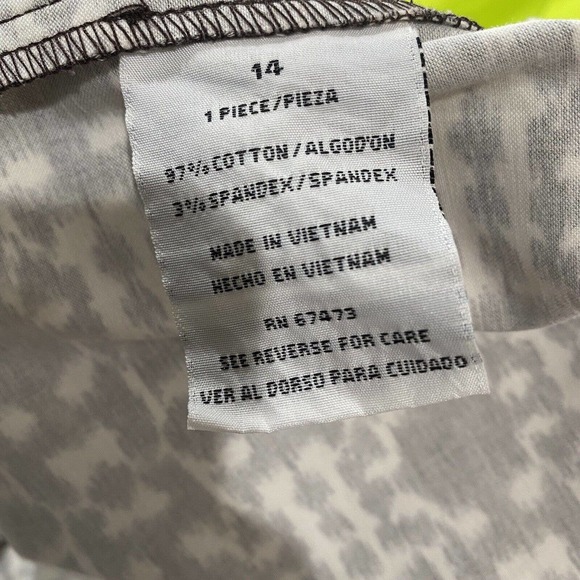 Danny & Nicole Sleeveless Brown White Pattern - Picture 12 of 15